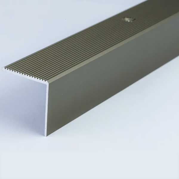 900mm Anti Non Slip Anodized Aluminium Stair Edge Nosing Trim For All Floors